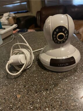 LEFUN White Home Security Camera or baby monitor